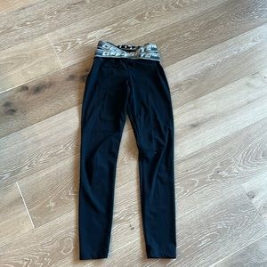 Size 40 off white sports leggings